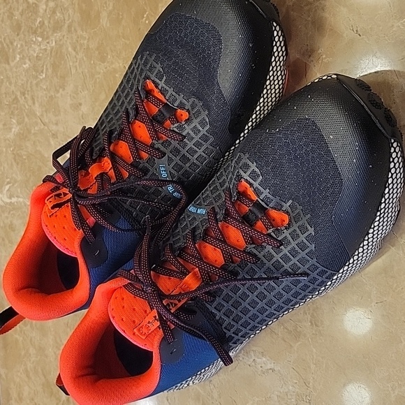 *Under Armour Unisex HOVR™ Ridge Trail Running Shoes, M14/W15.5 - Picture 3 of 16